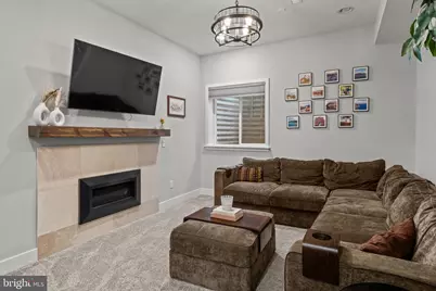 748 S Dorrance Street, Philadelphia, PA 19146 - Photo 44