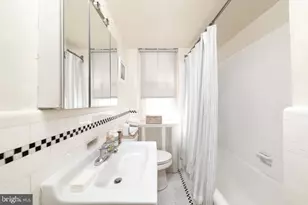 2100 Walnut St, Philadelphia, PA 19103 - Photo 2