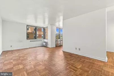 2601 Pennsylvania Avenue #522, Philadelphia, PA 19130 - Photo 4