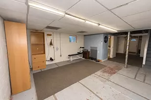 6797 Lawnton St, Philadelphia, PA 19128 - Photo 24