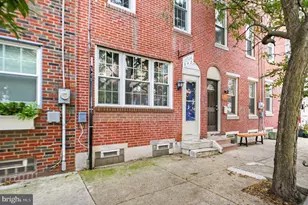 842 Almond St, Philadelphia, PA 19125 - Photo 2