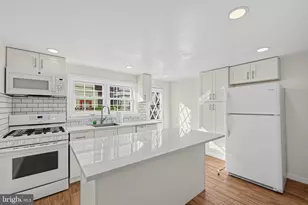 842 Almond St, Philadelphia, PA 19125 - Photo 10