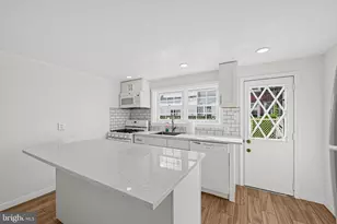 842 Almond St, Philadelphia, PA 19125 - Photo 14