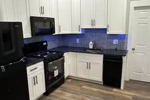 2030 N Carlisle St, Philadelphia, PA 19121 - Photo 4