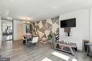 337 E Haines St, Philadelphia, PA 19144 - Photo 2