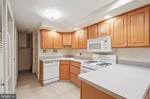 830 Kater St, Philadelphia, PA 19147 - Photo 8