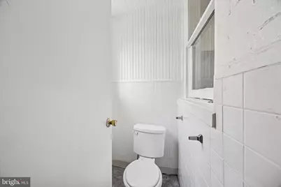 5817 Cobbs Parkway, Philadelphia, PA 19143 - Photo 12