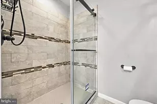 651 S 51st, Philadelphia, PA 19143 - Photo 16