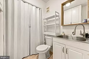 651 S 51st, Philadelphia, PA 19143 - Photo 12