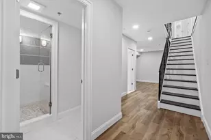 268 Dupont St, Philadelphia, PA 19128 - Photo 32