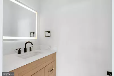 2423 Hartranft Street, Philadelphia, PA 19145 - Photo 4