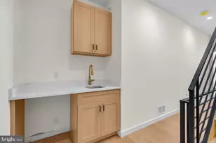 2423 Hartranft St, Philadelphia, PA 19145 - Photo 24