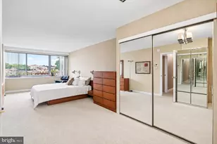 2401 Pennsylvania Ave, Philadelphia, PA 19130 - Photo 14