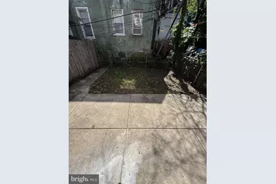 2042 Cemetery Avenue, Philadelphia, PA 19142 - Photo 14