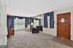 2131 Oakmont St, Philadelphia, PA 19152 - Photo 4