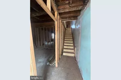 1604 W Louden Street, Philadelphia, PA 19141 - Photo 2