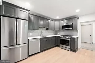 2827 Tulip St, Philadelphia, PA 19134 - Photo 4