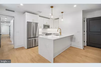 135 S 19th Street #204, Philadelphia, PA 19103 - Photo 4