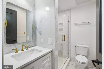 135 S 19th Street #204, Philadelphia, PA 19103 - Photo 14