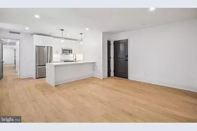135 S 19th Street #204, Philadelphia, PA 19103 - Photo 2