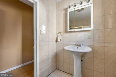 2319 S Bouvier Street, Philadelphia, PA 19145 - Photo 36