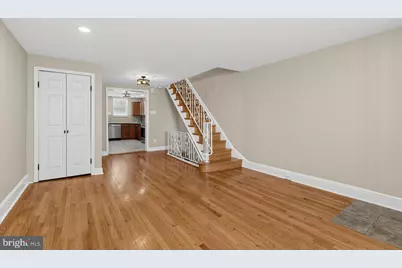 2405 S Warnock Street, Philadelphia, PA 19148 - Photo 4