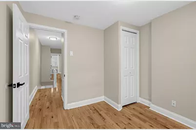 2405 S Warnock Street, Philadelphia, PA 19148 - Photo 14