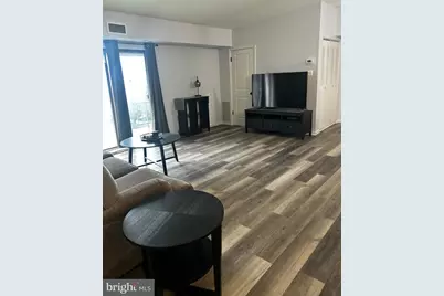 68202 Delaire Landing Road #202, Philadelphia, PA 19114 - Photo 6