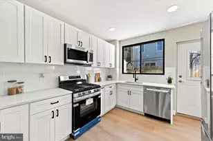 1320 17th Street S, Philadelphia, PA 19146 - Photo 14