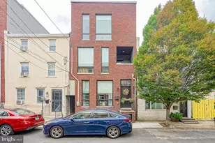 1109 Earl St, Philadelphia, PA 19125 - Photo 2