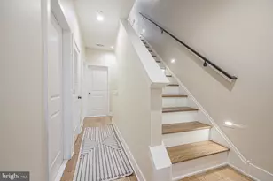 1109 Earl St, Philadelphia, PA 19125 - Photo 24