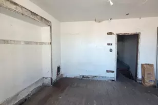 2318 W Venango Street W, Philadelphia, PA 19140 - Photo 6