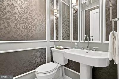 1414 S Penn Square #39B, Philadelphia, PA 19102 - Photo 4