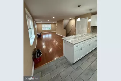2032 Vista St, Philadelphia, PA 19152 - Photo 6