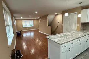 2032 Vista St, Philadelphia, PA 19152 - Photo 6