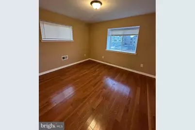 2032 Vista St, Philadelphia, PA 19152 - Photo 8