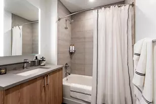 210 S 12th St, Philadelphia, PA 19107 - Photo 10