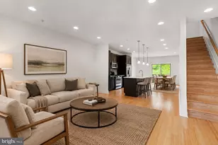 912 N Front St, Philadelphia, PA 19123 - Photo 1