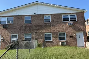 528 Foster St, Philadelphia, PA 19116 - Photo 2