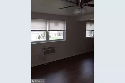 528 Foster Street, Philadelphia, PA 19116 - Photo 4