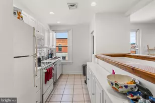 844 N 25th St, Philadelphia, PA 19130 - Photo 6