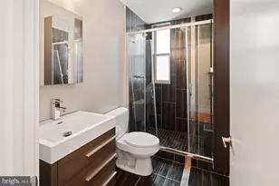 1607 Brown St, Philadelphia, PA 19130 - Photo 14