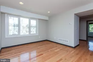 2553 Montrose St, Philadelphia, PA 19146 - Photo 10