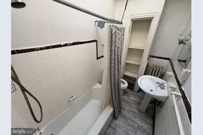 522 W Somerville Avenue, Philadelphia, PA 19120 - Photo 14