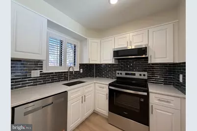 1109 South Street #B, Philadelphia, PA 19147 - Photo 1