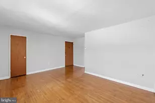 5907 Houghton St, Philadelphia, PA 19128 - Photo 6