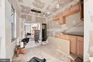 2509 Nicholas St, Philadelphia, PA 19121 - Photo 12