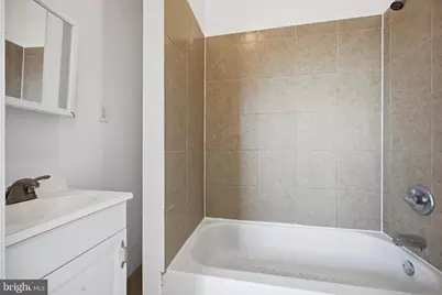 1517 N 15th Street, Philadelphia, PA 19121 - Photo 14