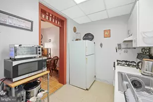 2333 S Hutchinson St, Philadelphia, PA 19148 - Photo 8