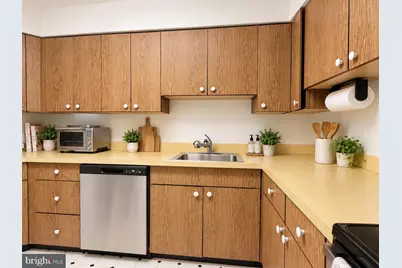 1420 Locust Street #14D, Philadelphia, PA 19102 - Photo 8
